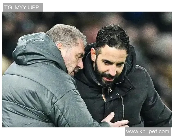 冲突升级!欧联与教练发生激烈争执