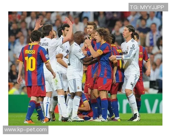 冲突升级!阿森纳与教练发生激烈争执